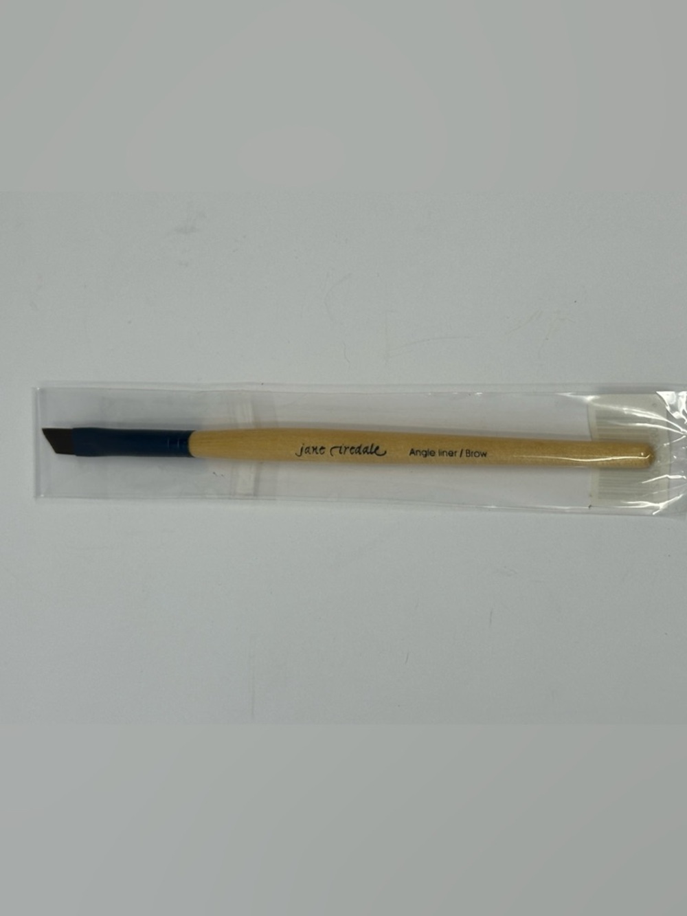 New!! Jane Iredale Angle Liner Brow Brush Sealed! C6